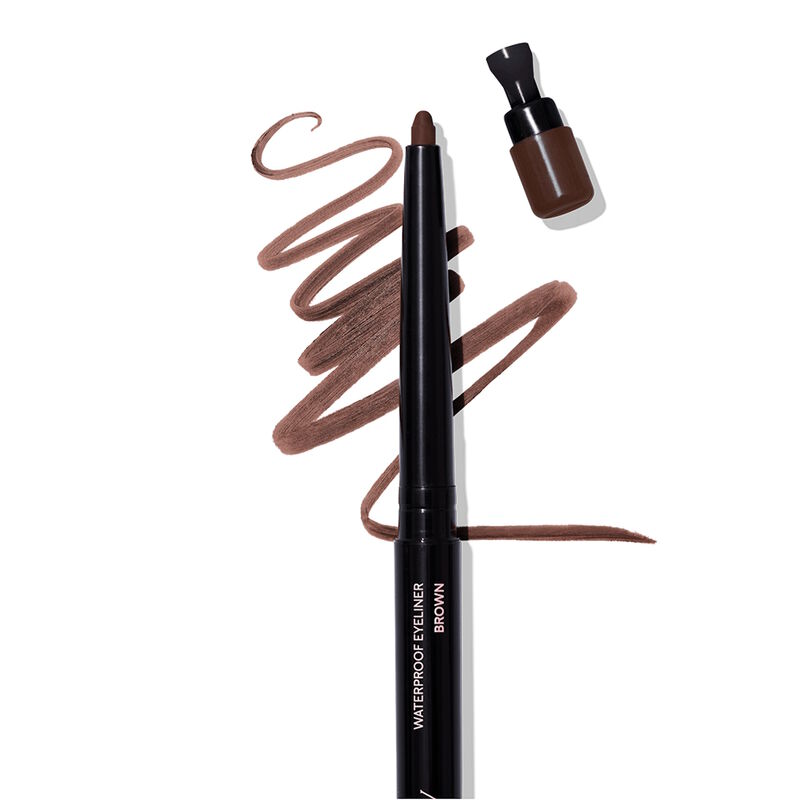 Crayon hydrofuge pour les yeux Mary Kay Brun sans capuchon sur un frottis de la teinte.