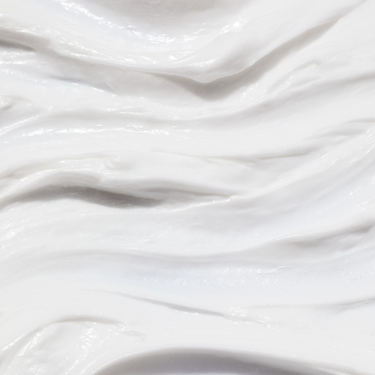 Texture de la cr&egrave;me &agrave; raser MKMen de Mary Kay